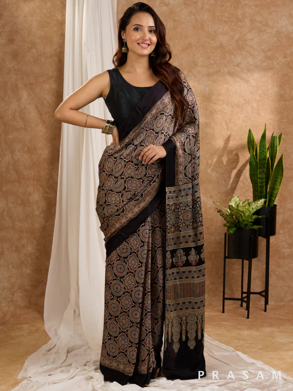 AAPKE HAI KON WALE MODAL SILK SAREE