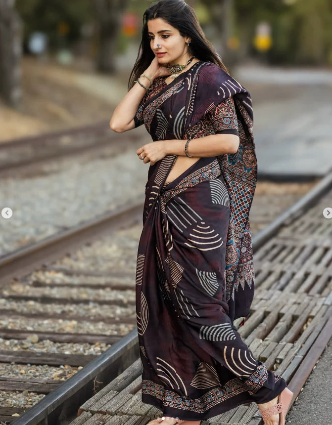 MOST TRENDING WALE MODAL SILK SAREE